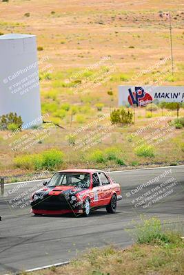 media/May-05-2024-Lucky Dog Racing (Sun) [[8a365fce5b]]/1030am-Turn 3/